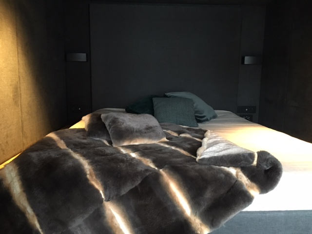 fur blanket